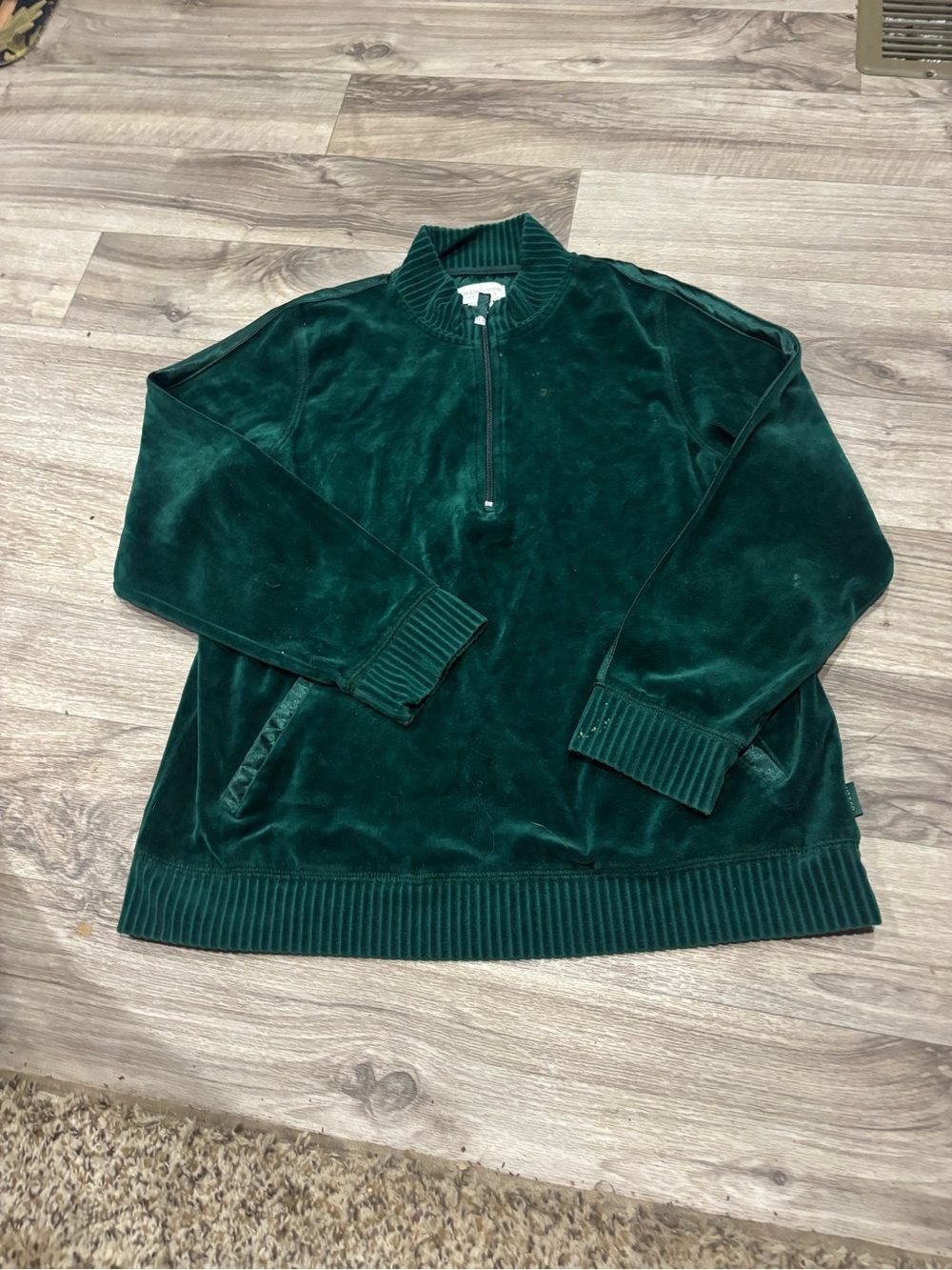 Liz Claiborne Emerald Green Velvet Half-Zip Sweatshirt petite medium